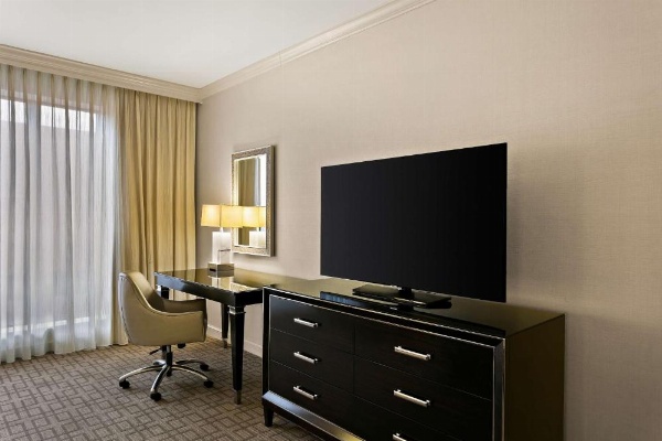 El Royal Sonesta Harbor Court Baltimore image 63